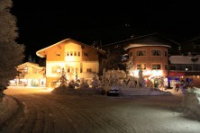 Katschberg nocą (Austria)