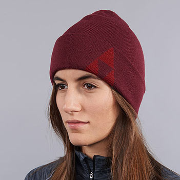 Fischer Beanie Triangle