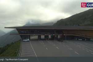 Top Mountain Crosspoint (LIVE Stream)