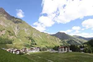 Kamera Samnaun  Samnaun - Dorf