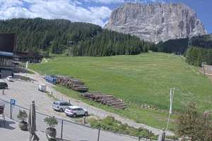 Kamera Val Gardena / Gröden  Piz Sella i Sassolungo  widok z hotelu Plan de Gralba