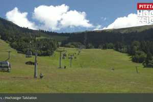 Kamera Hochzeiger  Hochzeiger Talstation (LIVE Stream)