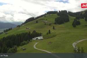 Kamera SkiWelt Wilder Kaiser - Brixental Bergstation Gondelbahn (LIVE Stream)
