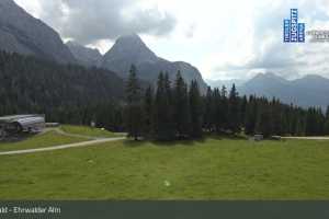 Kamera Tiroler Zugspitzbahn  Ehrwalder Alm (LIVE Stream)