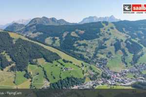 Kamera Saalbach Hinterglemm Leogang Fieberbrunn Skicircus Saalbach - FlyingCam (LIVE Stream)