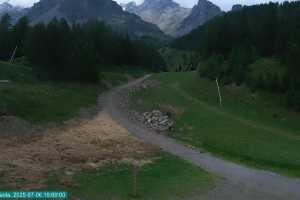 Kamera Val di Sole Pejo Campo Scuola Scoiattolo