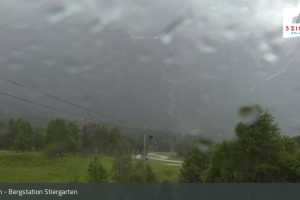 Kamera 3 Zinnen Dolomity  Stiergarten (LIVE Stream)