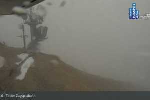 Kamera Ehrwald Ehrwalder Almbahn - Tiroler Zugspitz Are Tir. Zugspitzbahn Bgst. (LIVE Stream)