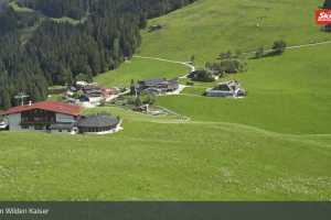 Kamera SkiWelt Wilder Kaiser - Brixental Bergstation Gondelbahn (LIVE Stream)