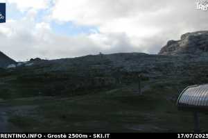 Kamera Val Rendena Madonna di Campiglio Rifugio Stoppani