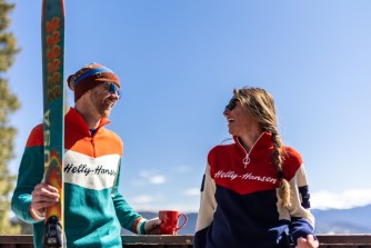 Przewodnik po prezentach świątecznych z Helly Hansen