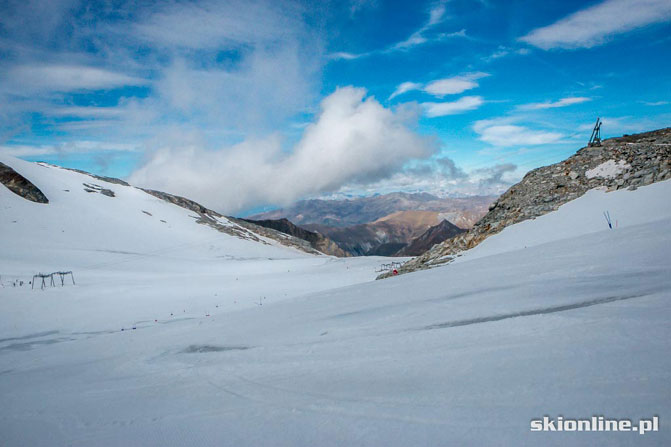 Lodowiec Hintertux - narty z głową w chmurach Lodowiec Hintertux - narty z głową w chmurach