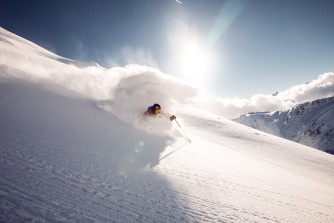 Zillertal to zimowa kraina czarów dla miłośników sportu i poszukiwaczy przyjemności