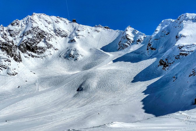 Szwajcarskie Cztery Doliny – sezon rusza w połowie listopada fot. J.kałucki Szwajcarskie Cztery Doliny – sezon rusza w połowie listopada fot. J.kałucki