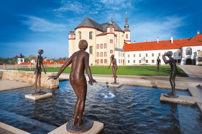 Kliknij, aby wyświetlić następne zdjęcie