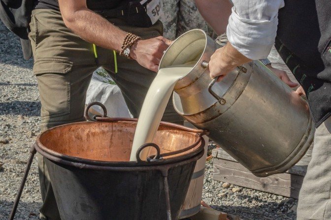 Kliknij, aby wyświetlić pierwsze zdjęcie